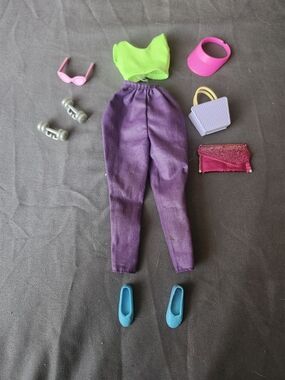 Vintage 1980 1990 Barbie Lot Full Outfit With Accessories Weights Visor Purse